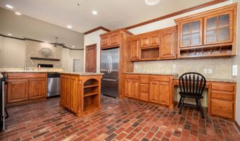 8102 Little Rock Dr, Amarillo, TX 79118