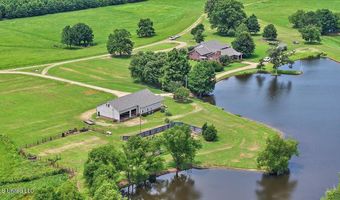 499 Breakwater Dr, Benton, MS 39039