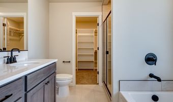 646 NW 28TH St, Battle Ground, WA 98604