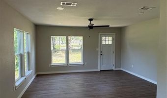 904 Jefferson St E, Sulphur Springs, TX 75482