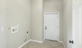 611 Riviera Ct, Carlsbad, NM 88220