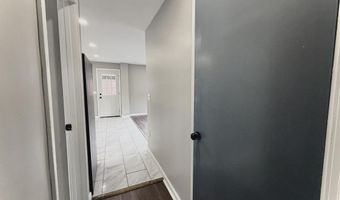 5424 Delhi Rd, Delhi, OH 45238