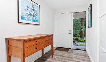 8004 PARK OVERLOOK Dr, Bethesda, MD 20817