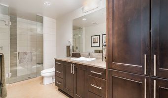 10650 NE 9th Place 1122, Bellevue, WA 98004