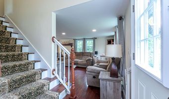 167 Deerfield Rd, Candia, NH 03034