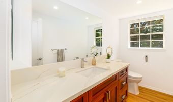 66-1660 WAIAKA St, Kamuela, HI 96743