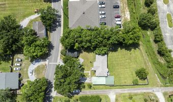 866 Washington St, Bay St. Louis, MS 39520
