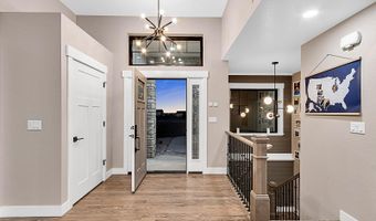 6758 SPENCER Dr, Cheyenne, WY 82007