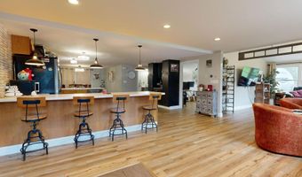 22 Cote Dr, Arundel, ME 04046