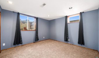 48246 264th St, Brandon, SD 57005