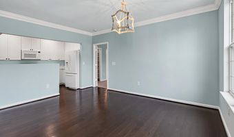 4950 BRENMAN PARK Dr 308, Alexandria, VA 22304