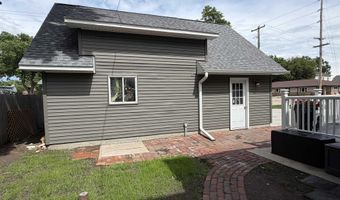 1004 15th St, Aurora, NE 68818