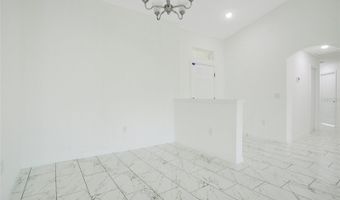207 DENTON Ave, Auburndale, FL 33823