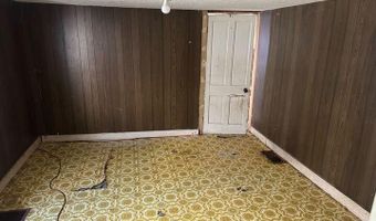6940 King St, Aurora, IN 47001