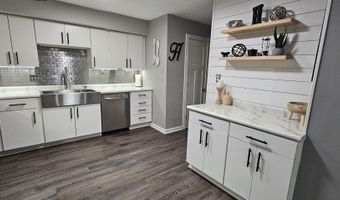 8023 Railroad Rd, Indianapolis, IN 46217