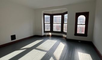 347 E KING St, York, PA 17403
