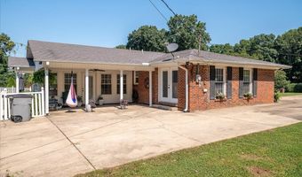 348 McGraw Cir, Anderson, AL 35610
