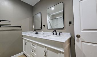 5676 N Fairoak Ln, Casa Grande, AZ 85122