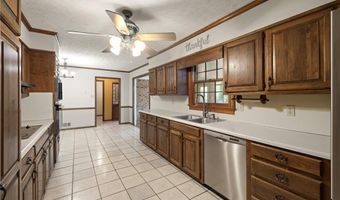 2501 Pine Cove Dr, Tucker, GA 30084