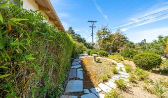 2357 Royal Crst, Escondido, CA 92025