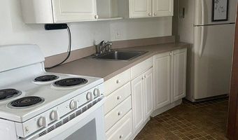 102 Riverview Ave, Branford, CT 06405