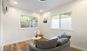 3058 Uaawa Pl, Honolulu, HI 96819
