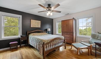 2 Golden View Dr, Bow, NH 03304
