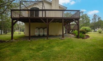 2205 Marquette Dr, Blakeslee, PA 18610