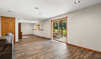975 41st Ave, Amery, WI 54001