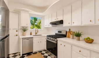 1101 98th St 5, Bay Harbor Islands, FL 33154