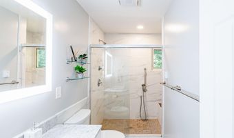 108 Mills Dr, Albrightsville, PA 18210