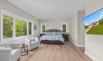 9410 Sanborn Ave SE, Alto, MI 49302