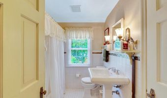 200 WALNUT Ln, Ambler, PA 19002