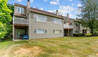72 Hilltop Dr F, North Providence, RI 02904