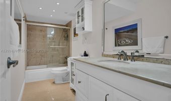 10275 Collins Ave 315, Bal Harbour, FL 33154