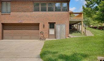 500 GreenTree Dr 11, Bedford, IN 47421