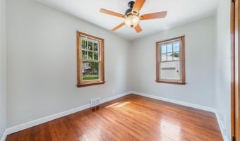1518 E HARRIET St, Appleton, WI 54915