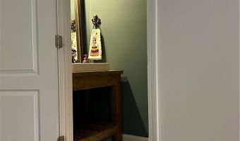 400 Everest Ct, Aberdeen, NC 28315