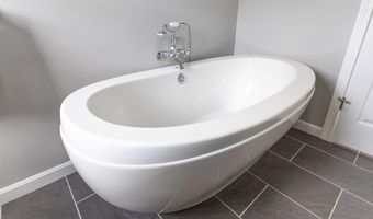 52 Kent Rd, Addison, ME 04606