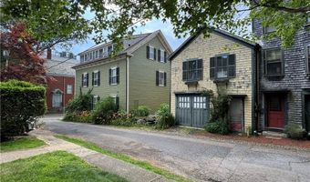 18 Barney St Barney Ct, Newport, RI 02840