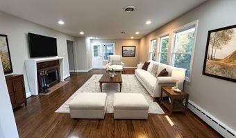 5612 NAMAKAGAN Rd, Bethesda, MD 20816