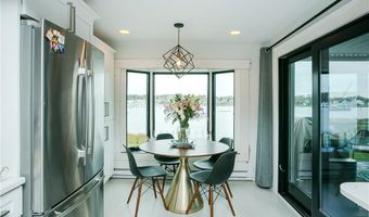 126 Riverside Dr 1, East Providence, RI 02915