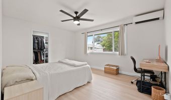 447- A Manono St, Kailua, HI 96734