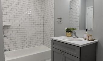 948 N Front St B-4, Allentown, PA 18102