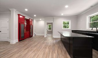 1350 Allgood Rd, Athens, GA 30606