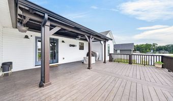 6715 Parwood Dr, Baxter, TN 38544