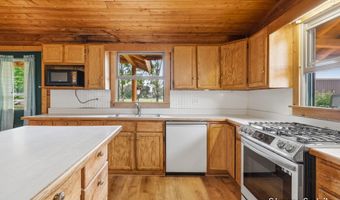 3108 Dumont Rd, Allegan, MI 49010