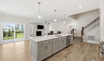 816 Chapman St, Ashland, VA 23005