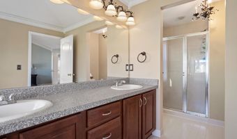 1690 Meadowside Dr, Ann Arbor, MI 48104