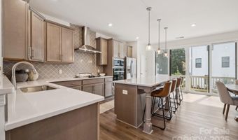 4148 Alexander View Dr, Charlotte, NC 28226